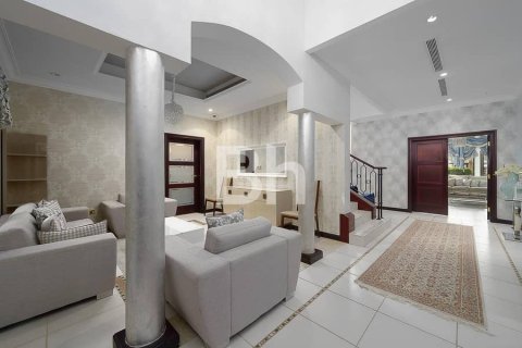 Villa en Palm Jumeirah, Dubai, 4 dormitorios, 470 m², № 21039 - foto 15