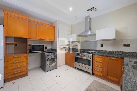 Villa en Palm Jumeirah, Dubai, 4 dormitorios, 470 m², № 21039 - foto 27