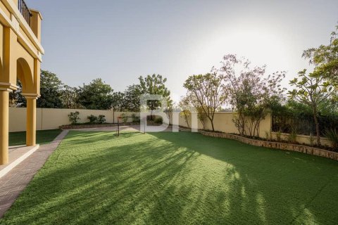 Villa in The Villa, Dubai 4 bedrooms, 469 sq.m. № 21041 - photo 14