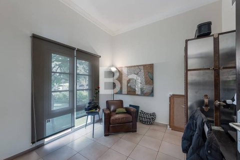 Villa in The Villa, Dubai 4 bedrooms, 469 sq.m. № 21041 - photo 5