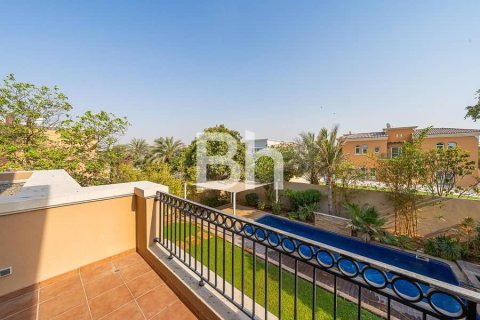 Villa in Arabian Ranches, Dubai 4 bedrooms, 354 sq.m. № 57196 - photo 16