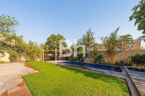 Villa in Arabian Ranches, Dubai 4 bedrooms, 354 sq.m. № 57196 - photo 19