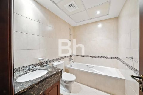 Villa in Arabian Ranches, Dubai 4 bedrooms, 354 sq.m. № 57196 - photo 6