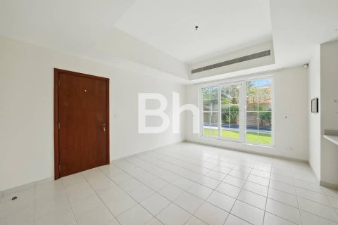 Villa in Arabian Ranches, Dubai 4 bedrooms, 354 sq.m. № 57196 - photo 4