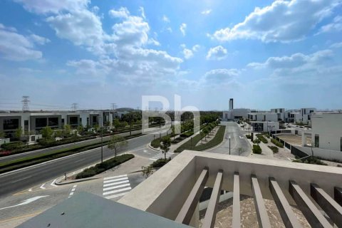 Villa in Arabian Ranches 3, Dubai 4 bedrooms, 611 sq.m. № 57216 - photo 7