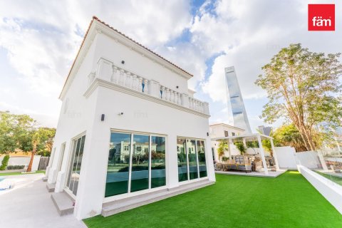 Villa en Dubai, 5 dormitorios, 801.7 m², № 90529 - foto 7