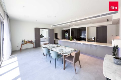 Apartment in Dubai Marina, Dubai 4 bedrooms, 368.1 sq.m. № 23159 - photo 30