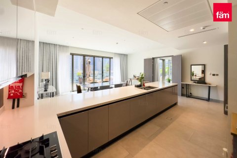 Apartment in Dubai Marina, Dubai 4 bedrooms, 368.1 sq.m. № 23159 - photo 12