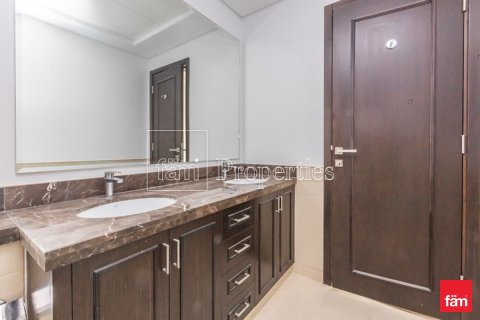 Villa in Dubai 3 bedrooms, 195.3 sq.m. № 110743 - photo 6