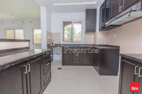 Villa in Dubai 3 bedrooms, 195.3 sq.m. № 110743 - photo 7