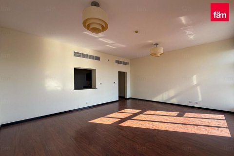 Apartment in Dubai 3 bedrooms, 199.6 sq.m. № 110742 - photo 7