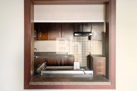 Apartment in Business Bay, Dubai 2 bedrooms, 136 sq.m. № 56350 - photo 8