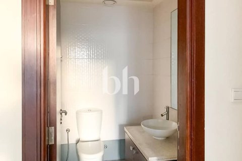 Apartment in Business Bay, Dubai 2 bedrooms, 136 sq.m. № 56350 - photo 5