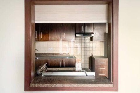 Apartment in Business Bay, Dubai 2 bedrooms, 136 sq.m. № 56350 - photo 10