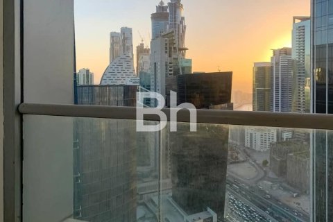 Apartment in Business Bay, Dubai 2 bedrooms, 136 sq.m. № 56350 - photo 5