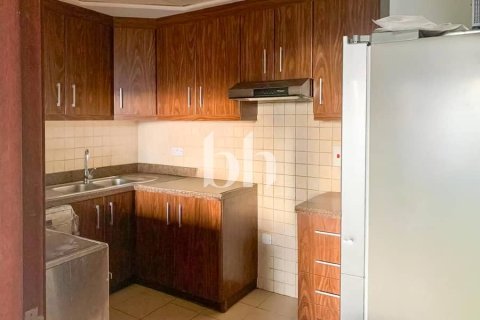 Apartment in Business Bay, Dubai 2 bedrooms, 136 sq.m. № 56350 - photo 11