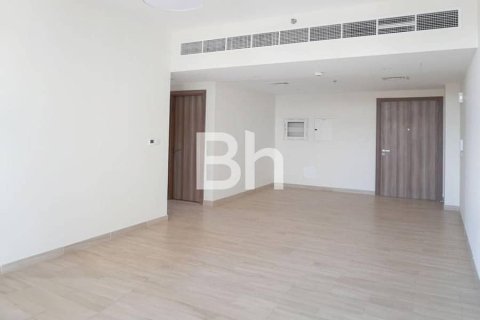 Apartment in Business Bay, Dubai 2 bedrooms, 123 sq.m. № 56351 - photo 1