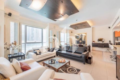 Купить квартиру в Даунтаун Дубай (Даунтаун Бурдж Дубай), Дубай: 2 спальни, 135м², № 56369 - фото 1