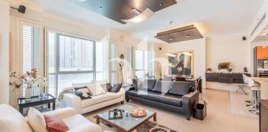 Квартира в Даунтаун Дубай (Даунтаун Бурдж Дубай), Дубай, 2 спальни, 135м², № 56369