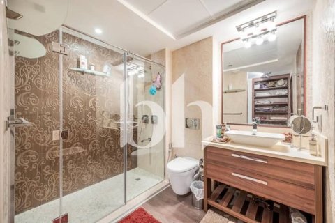 Купить квартиру в Даунтаун Дубай (Даунтаун Бурдж Дубай), Дубай: 2 спальни, 135м², № 56369 - фото 11