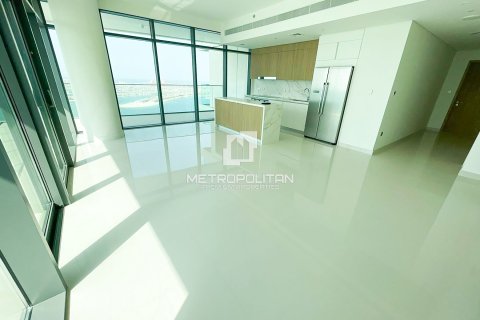 Appartement à EMAAR Beachfront, Dubai Harbour, Dubai, 3 chambres, 180 m², № 73910 - photo 2