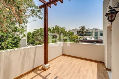 Adosado en Al Furjan, Dubai, 3 dormitorios, 281 m², № 57947 - foto 20