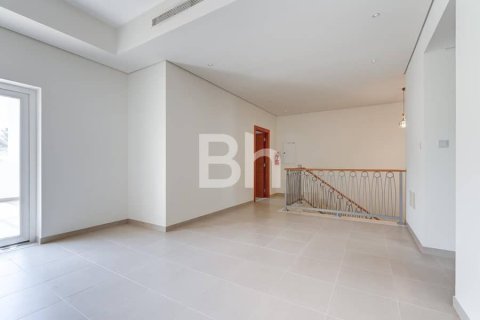 Adosado en Al Furjan, Dubai, 3 dormitorios, 281 m², № 57947 - foto 1