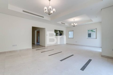 Adosado en Al Furjan, Dubai, 3 dormitorios, 281 m², № 57947 - foto 2