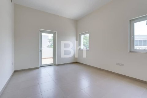 Adosado en Al Furjan, Dubai, 3 dormitorios, 281 m², № 57947 - foto 16