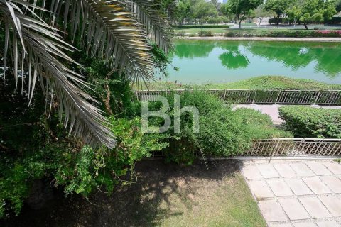 Villa in The Springs, Dubai 2 bedrooms, 246 sq.m. № 57942 - photo 3