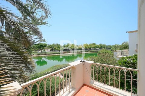 Villa in The Springs, Dubai 2 bedrooms, 246 sq.m. № 57942 - photo 4