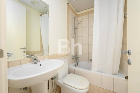 Villa in The Springs, Dubai 2 bedrooms, 246 sq.m. № 57942 - photo 5