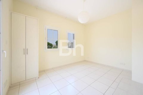 Villa in The Springs, Dubai 2 bedrooms, 246 sq.m. № 57942 - photo 6