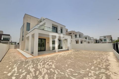 Villa in Arabian Ranches 3, Dubai 4 bedrooms, 492 sq.m. № 57966 - photo 1