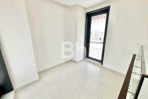 Villa in Arabian Ranches 3, Dubai 4 bedrooms, 492 sq.m. № 57966 - photo 3