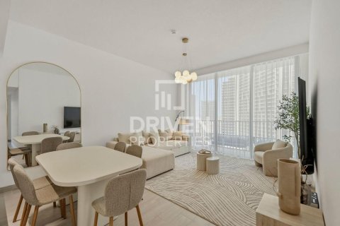 Apartamento en Jumeirah Village Circle, Dubai, 3 dormitorios, 121.8 m², № 129201 - foto 3