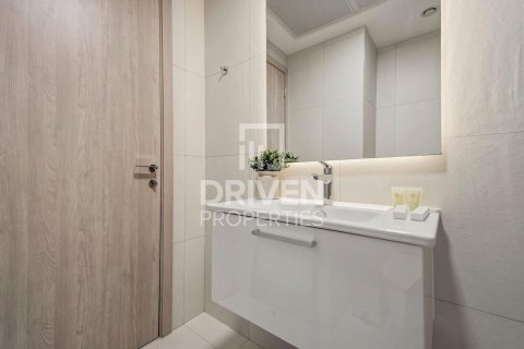 Apartamento en Jumeirah Village Circle, Dubai, 3 dormitorios, 121.8 m², № 129201 - foto 16