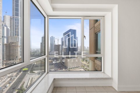 Купить квартиру в Дубае: 3 спальни, 218м², № 69843 - фото 23