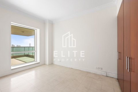 Купить квартиру в Дубае: 3 спальни, 218м², № 69843 - фото 11