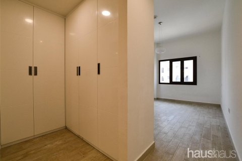 Apartment in Al Andalus, Jumeirah Golf Estates, Dubai 2 bedrooms, 129 sq.m. № 44947 - photo 5