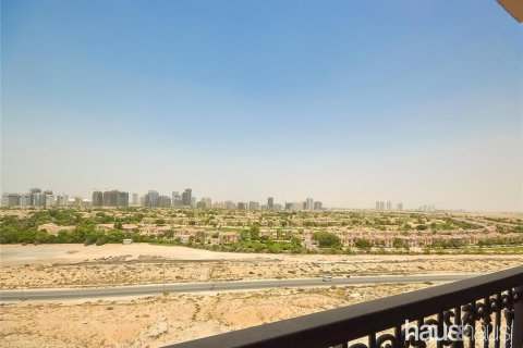Apartment in Al Andalus, Jumeirah Golf Estates, Dubai 2 bedrooms, 129 sq.m. № 44947 - photo 3