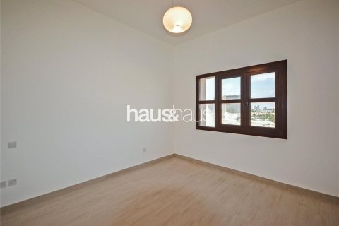 Apartment in Al Andalus, Jumeirah Golf Estates, Dubai 2 bedrooms, 129 sq.m. № 44947 - photo 10