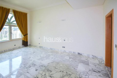 Penthouse in Shoreline Apartments, Palm Jumeirah, Dubai 4 bedrooms, 488 sq.m. № 44961 - photo 10