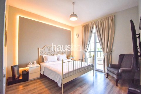 Снять в аренду виллу в Арабиан Ранчес, Дубай: 3 спальни, 259м², № 44945 - фото 5