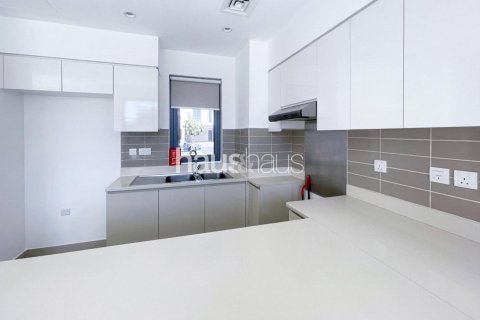 Townhouse in Maple at Dubai Hills Estate, Dubai Hills Estate, Dubai 4 bedrooms, 202 sq.m. № 44949 - photo 2