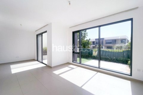 Townhouse in Maple at Dubai Hills Estate, Dubai Hills Estate, Dubai 4 bedrooms, 202 sq.m. № 44949 - photo 1