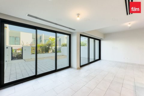 Townhouse in Dubai 3 bedrooms, 161 sq.m. № 93557 - photo 4