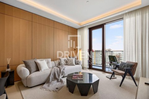 Apartment in Al Wasl, Dubai 2 bedrooms, 137.22 sq.m. № 136176