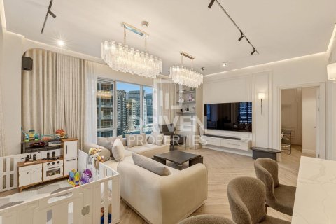 Apartment in Marina Promenade, Dubai Marina, Dubai 2 bedrooms, 138.98 sq.m. № 136185 - photo 10