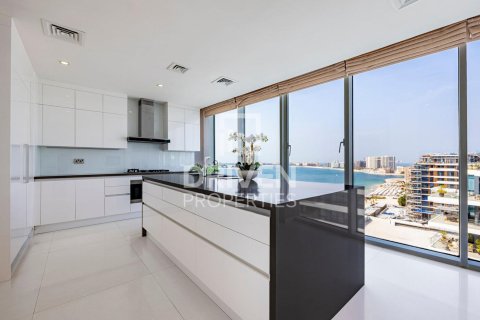 Apartment in The Crescent, Palm Jumeirah, Dubai 4 bedrooms, 1195.57 sq.m. № 136183 - photo 8
